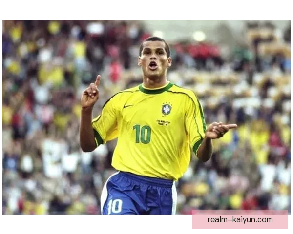 里瓦尔多的足球生涯回顾与成就分析值得关注