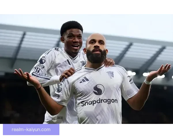 德梅雷·格雷在英超状态回暖，近期表现值得关注